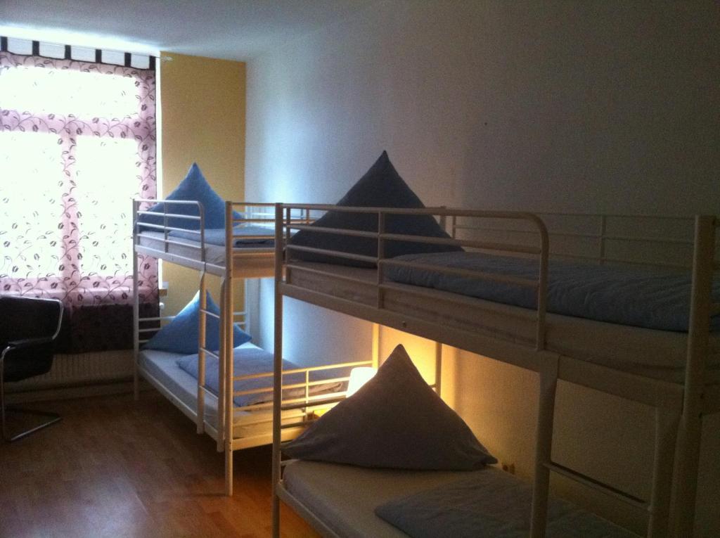 Shiva'S Citysleep Keulen Kamer foto