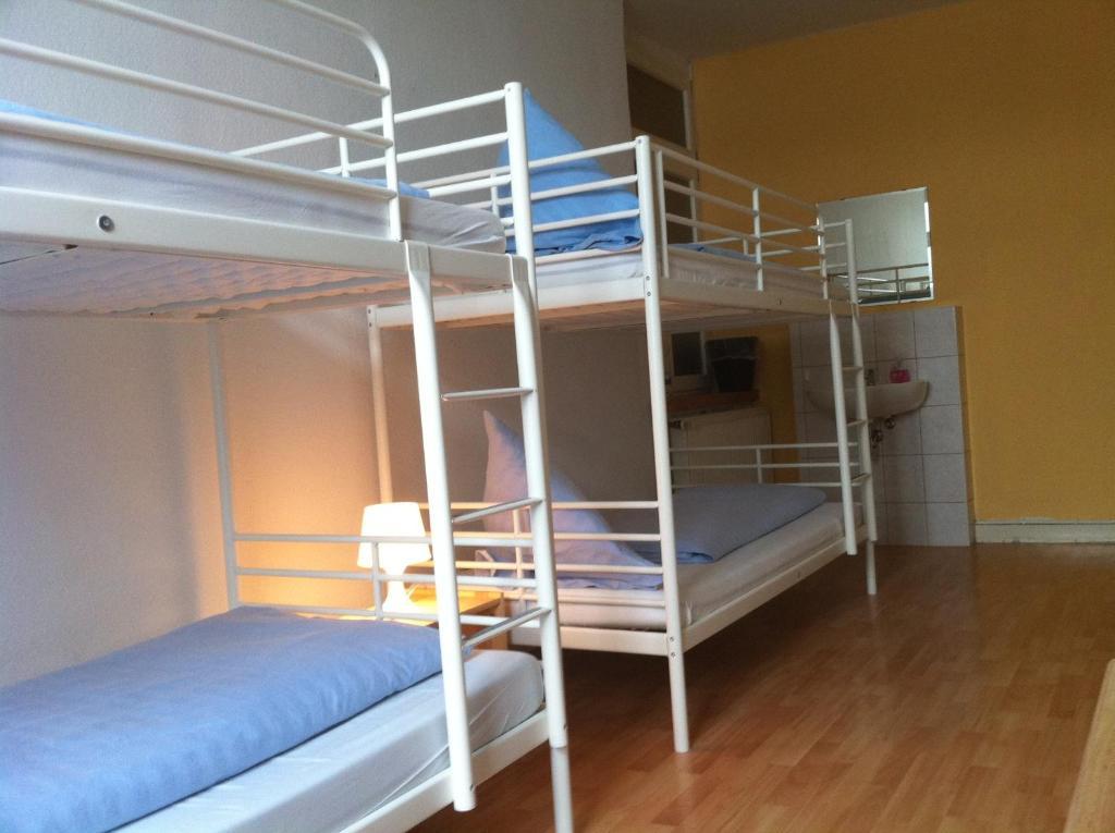 Shiva'S Citysleep Keulen Kamer foto