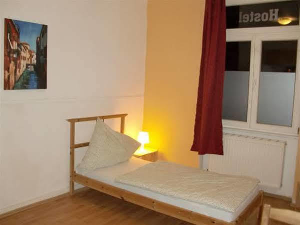 Shiva'S Citysleep Keulen Buitenkant foto
