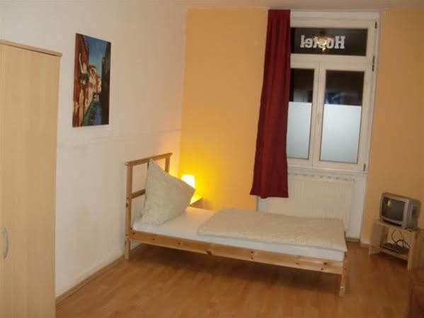 Shiva'S Citysleep Keulen Buitenkant foto
