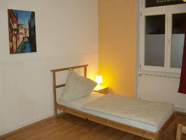 Shiva'S Citysleep Keulen Buitenkant foto